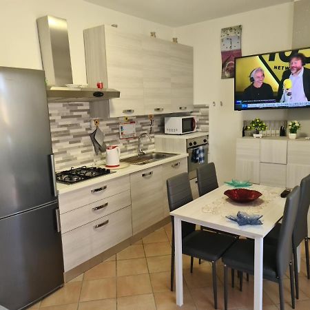 Holiday Olbia Appartamento A Due Passi Dal Lungomare E Centro Citta Exterior photo